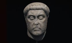 Türkiye'ye iade edilmişti... İzmir Arkeoloji Müzesi'nde sergilenmeye başladı