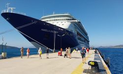 Bodrum’a dev kruvaziyer: 1752 turist ilçeye geldi