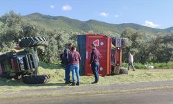 Kamyon ile traktörün çarpıştığı kazada 2 yaralı!