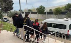 Masaj salonlarına fuhuş operasyonu: 3 tutuklama