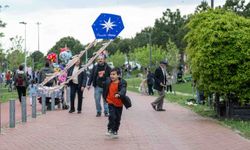 Bornova'da bayram coşkusu gökyüzüne taşındı!