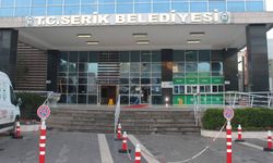 Belediye binasına silahlı saldırı!