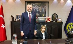 Buca’da başkanlık koltuğu Adasu’ya emanet edildi