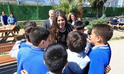 Çeşme Belediyesi'nden okullara sosyal alan desteği