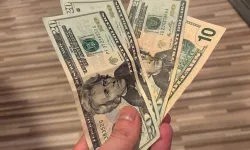 Rekor kıran dolar haftalık yükselişe yöneldi