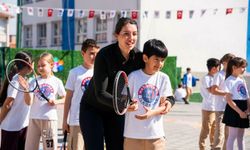 Eski milli tenisçiden minik raketlere ilham!