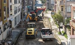 Söke'de yol yenileme çalışmaları tam gaz