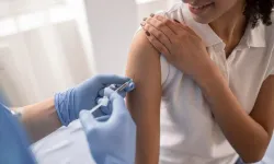 İzmir’de ücretsiz HPV Aşısı Projesi askıya alındı