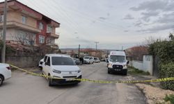 Kan donduran cinayet: İki kardeş babalarını bıçak ve baltayla öldürdü