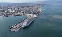 Yüzen oteller İzmir'e yanaştı!