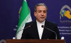 İran Dışişleri Bakanı Arakçi, müzakere için Pakistan'a gidiyor