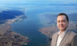 "Temizlik" isyanına Manisa da katıldı: İzmir Körfezi, Yunan körfezi değil!