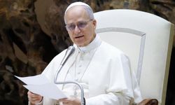 Trump'tan Papa'ya sert mesaj: Zayıf ve korkunç