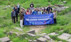 Çeşme Belediyesi'nden otizm farkındalık yürüyüşü