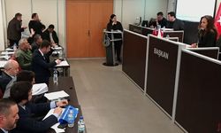 Karşıyaka'da küfürlü meclis: O...Ç..., P....K, alçak, şerefsiz!