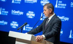 Tugay törende bakanlığa yüklendi: 1 yıl gerekçesiz beklettiler, kendimiz yapıyoruz!