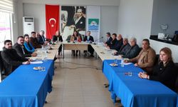 Foça Meclisi'nde tartışma: "Belediyenin altınları nerede, kime gitti?"