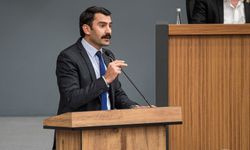 AK Partili Kişili’den Tugay’a: Soyer’i 2 yılda arattın!