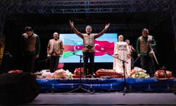 40 yıllık kardeşlik İzmir'de şarkılarla kutlandı