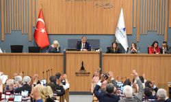 Büyükşehir'in 2025 kesin hesabına oy çokluğu… AK Parti’den ‘düşük performans’ eleştirisi, CHP’den ‘mali koşullar’ yanıtı!