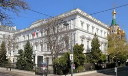 Avusturya, 3 Rus diplomatı sınır dışı etti