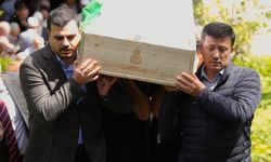 Aynı tabuta omuz verdiler