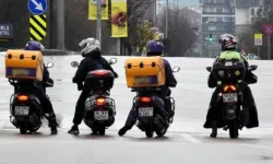 Kuryelerden yeni sisteme isyan ediyor: ATM memuru gibi çalışmak istemiyoruz!