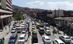 İzmir'de trafiğe kayıtlı araç sayısında artış!