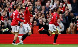 İngiltere'deki dev maçta kazanan Manchester United!