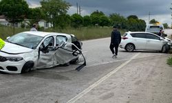 Çanakkale'de feci kaza: 3 ölü, 2 yaralı!