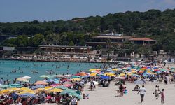 Bayram geldi... Çeşme taştı!