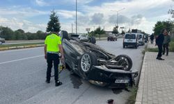 Ankara-İzmir yolunda iki otomobil çarpıştı 7 yaralı