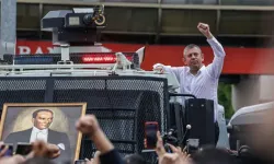 İzmir’de miting günü: Özgür Özel de katılacak