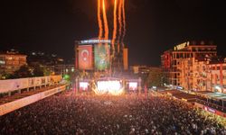 Aydın'da 19 Mayıs coşkusu: Motive konserine yoğun ilgi