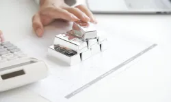 Gümüş iki ayın zirvesine çıktı