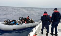 İzmir açıklarında 17 düzensiz göçmen kurtarıldı