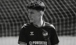 Genç futbolcudan kahreden haber: Yaşam savaşını kaybetti!