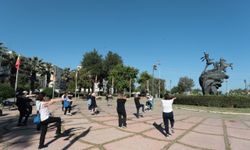 Konak'ta açık havada spor keyfi