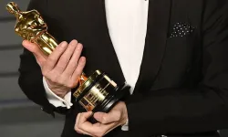 Ünlü yönetmenin Oscar ödülü uçakta kayboldu!