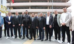 Tugay'ın 'tip' açıklamasına takım elbiseli yanıt!