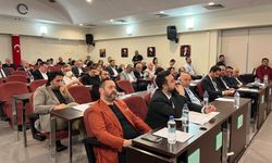 Karşıyaka meclisinde 'çoğunluk' polemiği... AK Parti'nin  “kriz” çıkışına CHP'den “spekülasyon” savunması!