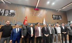 Gergin genel kurul sonrası AK Parti ve MHP’den tepki: Soyer’i arar olduk!