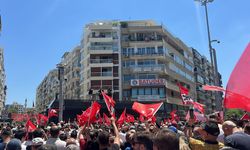 Özel’in İzmir mitingi: Hangi vekil/belediye başkanı katıldı?