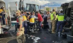 Zincirleme trafik kazası: 1 ölü, 4 yaralı!