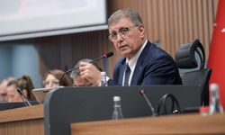 Başkan Tugay'dan tutuklamalara tepki!