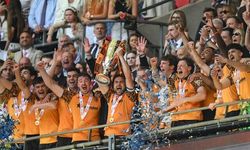 İki yıldıza Hull takibi!