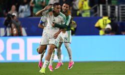 Cezayir geriden gelip kazandı: 2-1