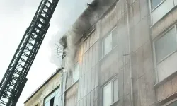 5 katlı iş hanında yangında 1 kişi yaralandı!