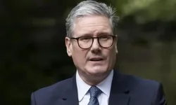 İngiltere Başbakanı Keir Starmer istifa etti