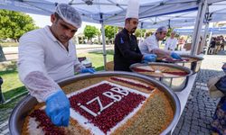 Büyükşehir'den aşure dağıtımı!